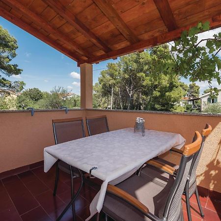 Awesome Apartment In Jadrija With Wifi Exterior foto