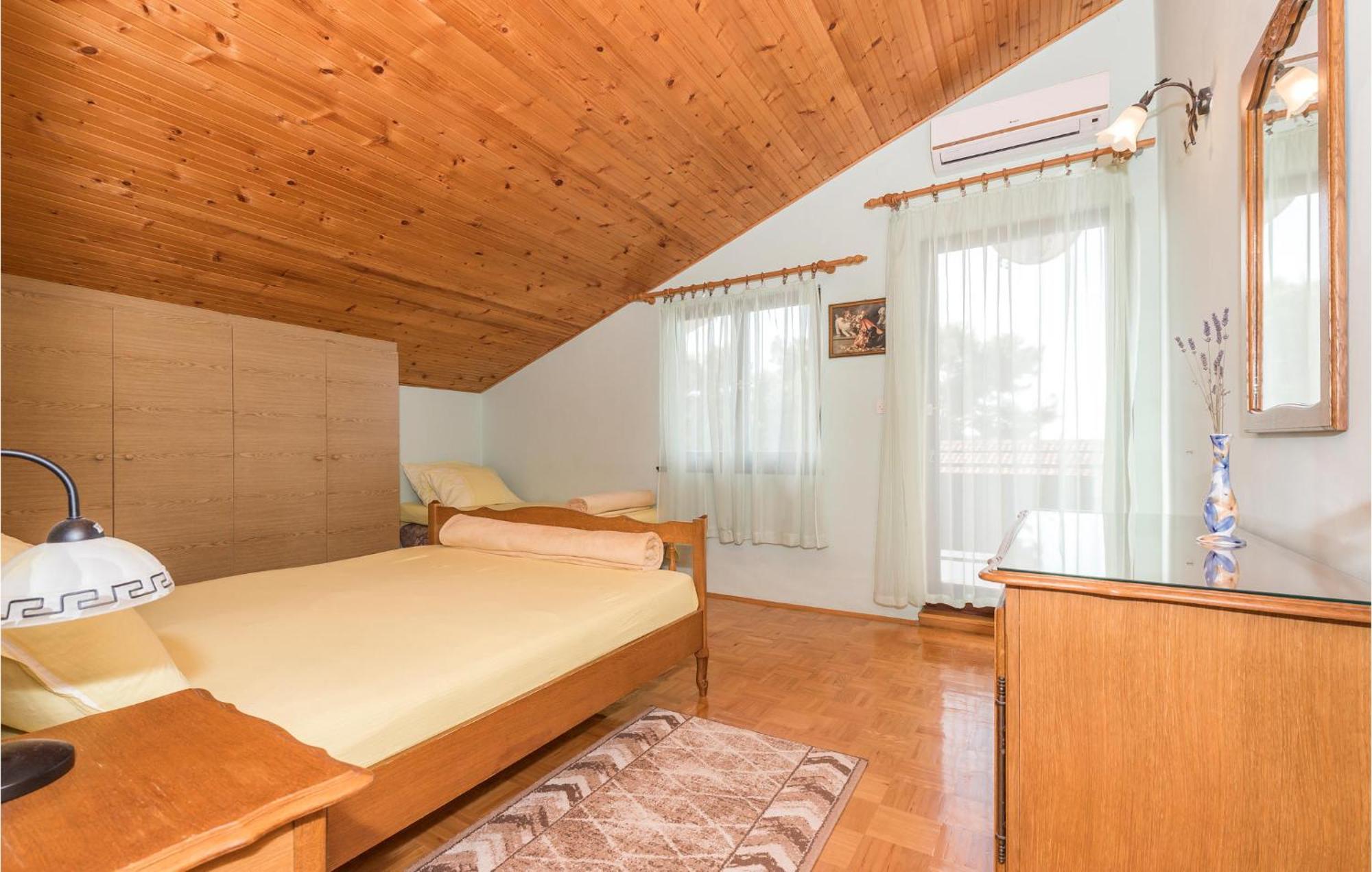 Awesome Apartment In Jadrija With Wifi Exterior foto