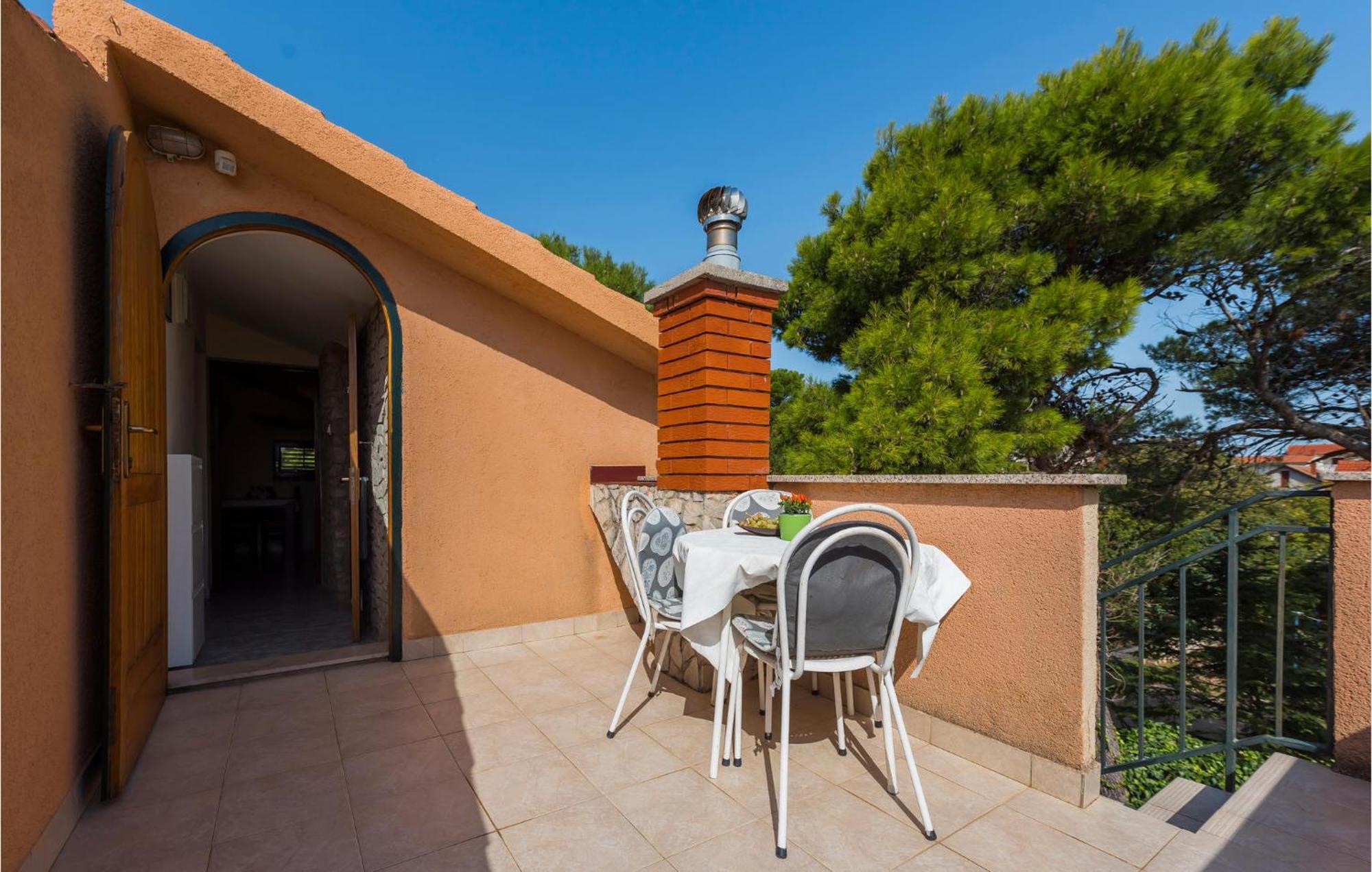Awesome Apartment In Jadrija With Wifi Exterior foto